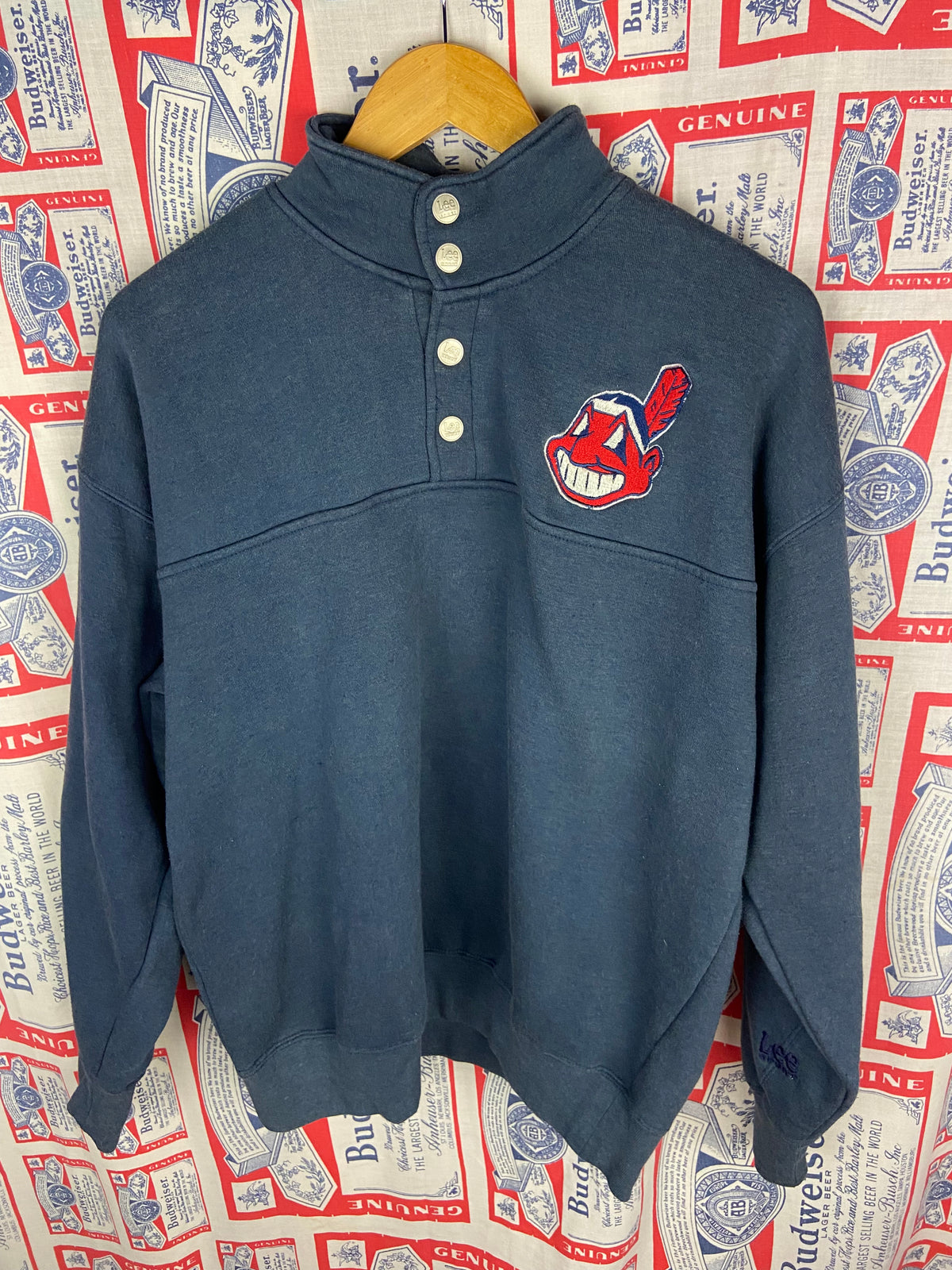 Vintage 1990s Lee Sport Cleveland Indians Pullover Large(24”x27”)
