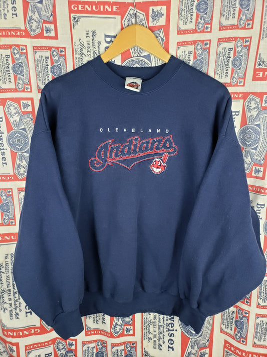 Vintage 1990s Cleveland Indians Embroidered Crewneck(25"x27")L