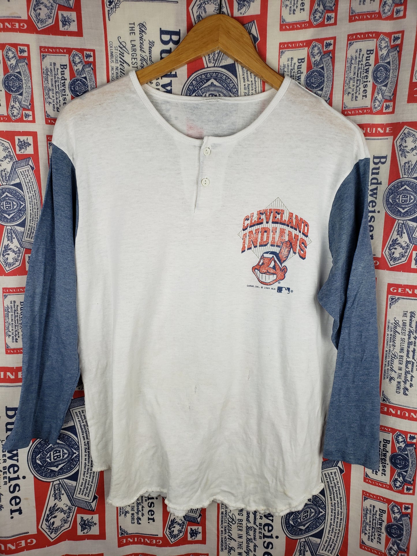 Vintage 1989 Cleveland Indians Henley Shirt(23"x27")M
