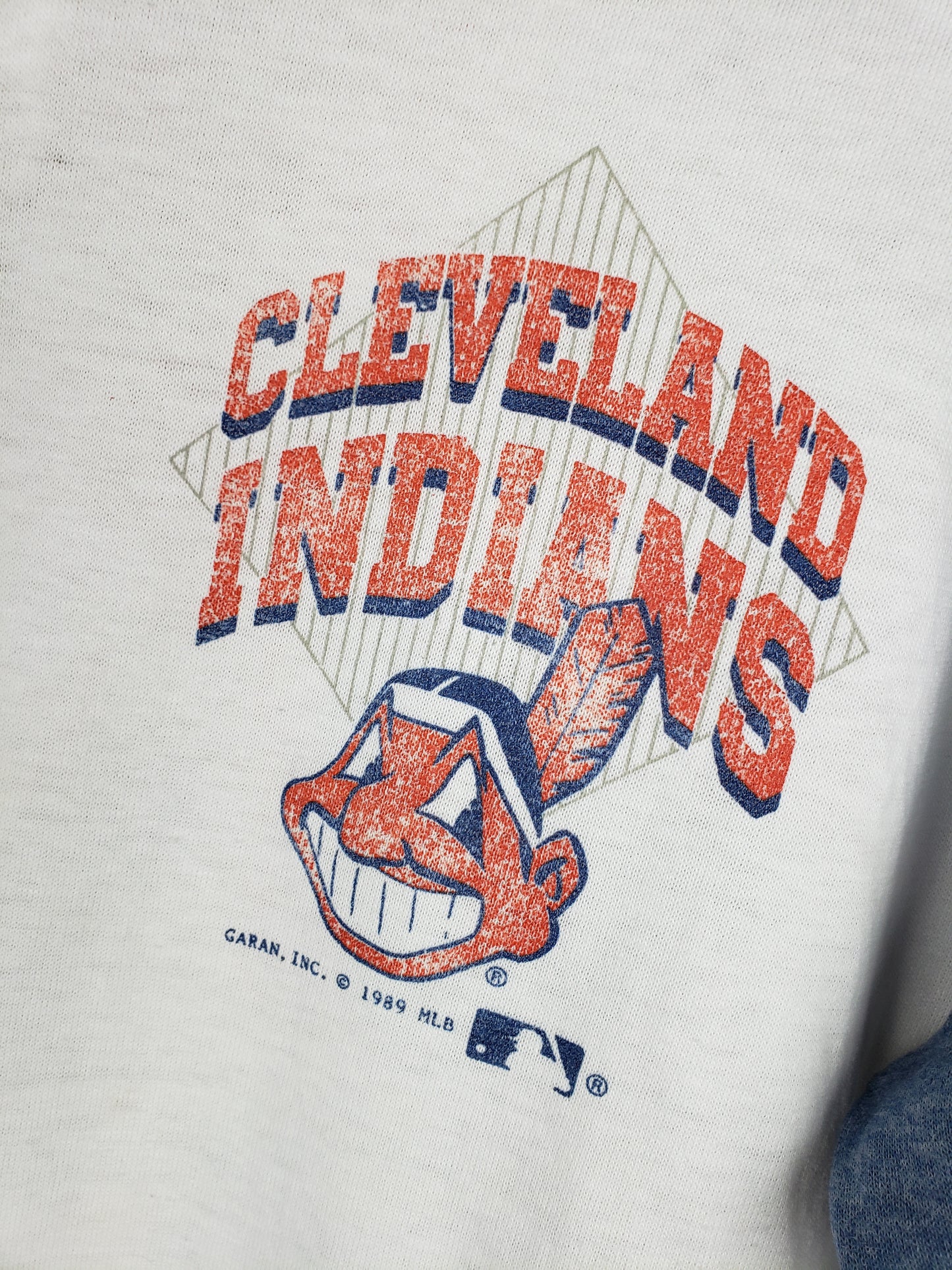 Vintage 1989 Cleveland Indians Henley Shirt(23"x27")M