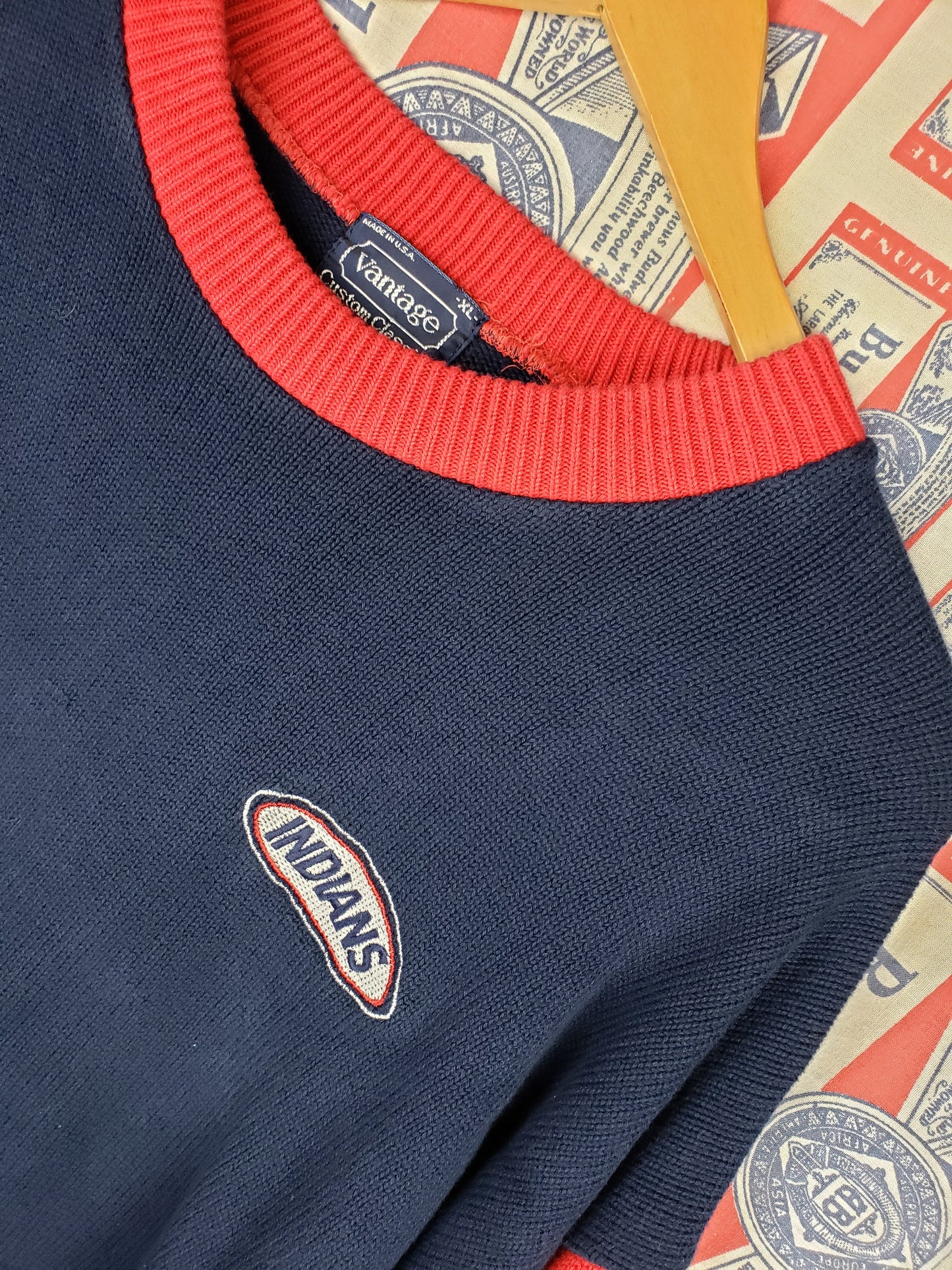 Vintage 1980s 1990s Cleveland Indians Sweater(25"x30")Big XL