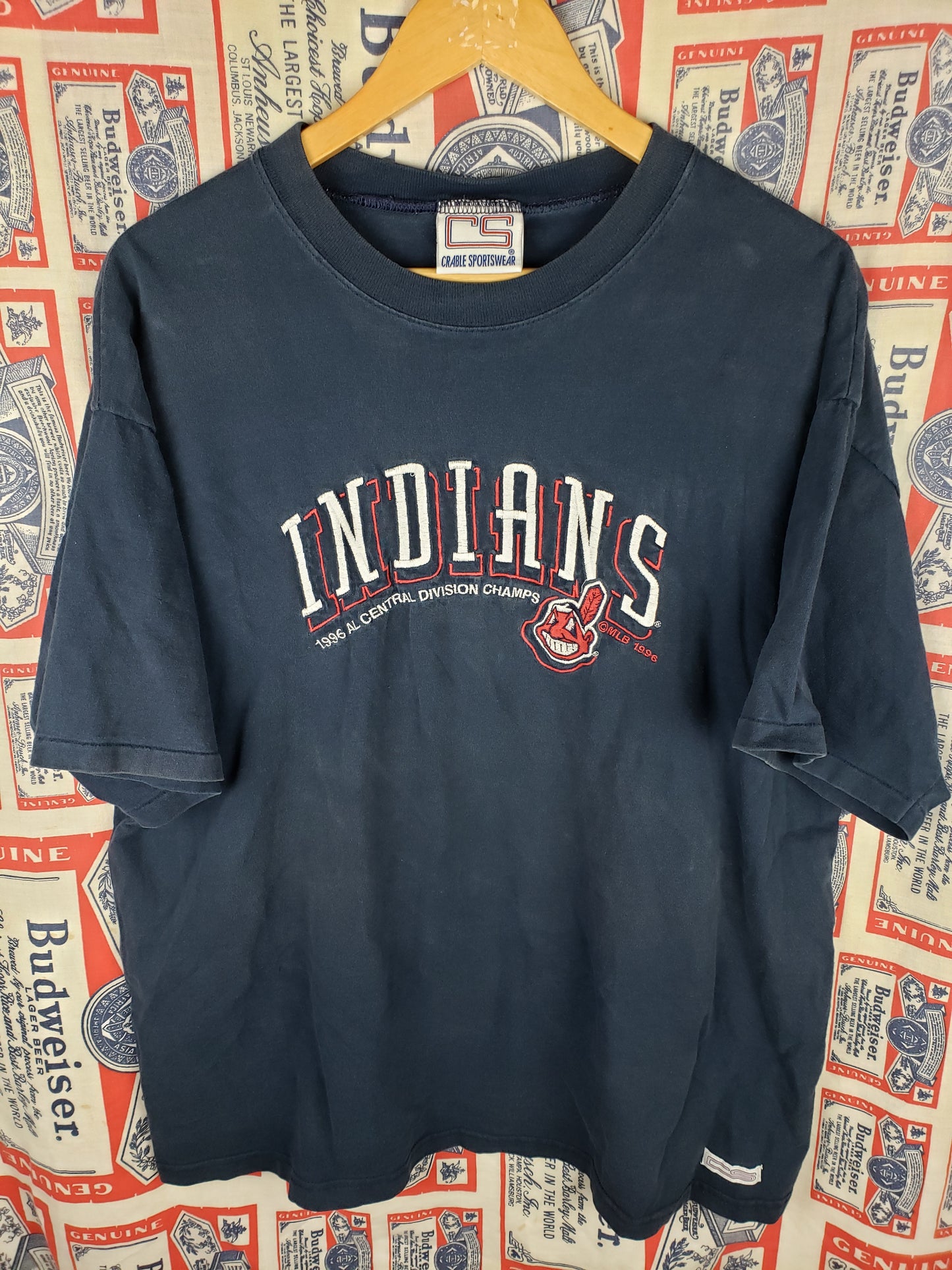 Vintage 1996 Cleveland Indians Embroidered Shirt(24"x29")XL