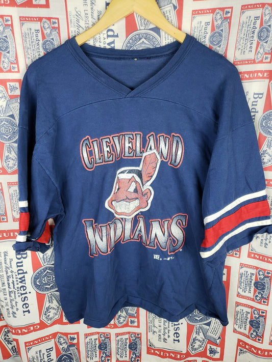 Vintage 1996 Cleveland Indians Shirt(23"x27")M