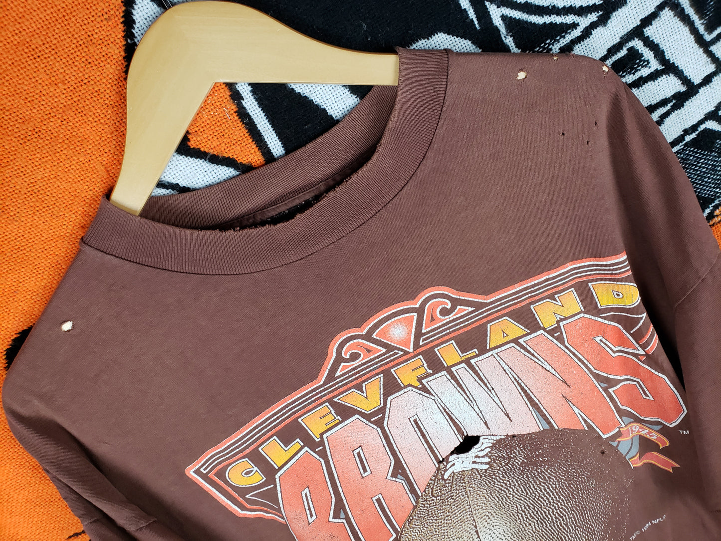Vintage 1994 Distressed Cleveland Browns Shirt(25"x30")XL