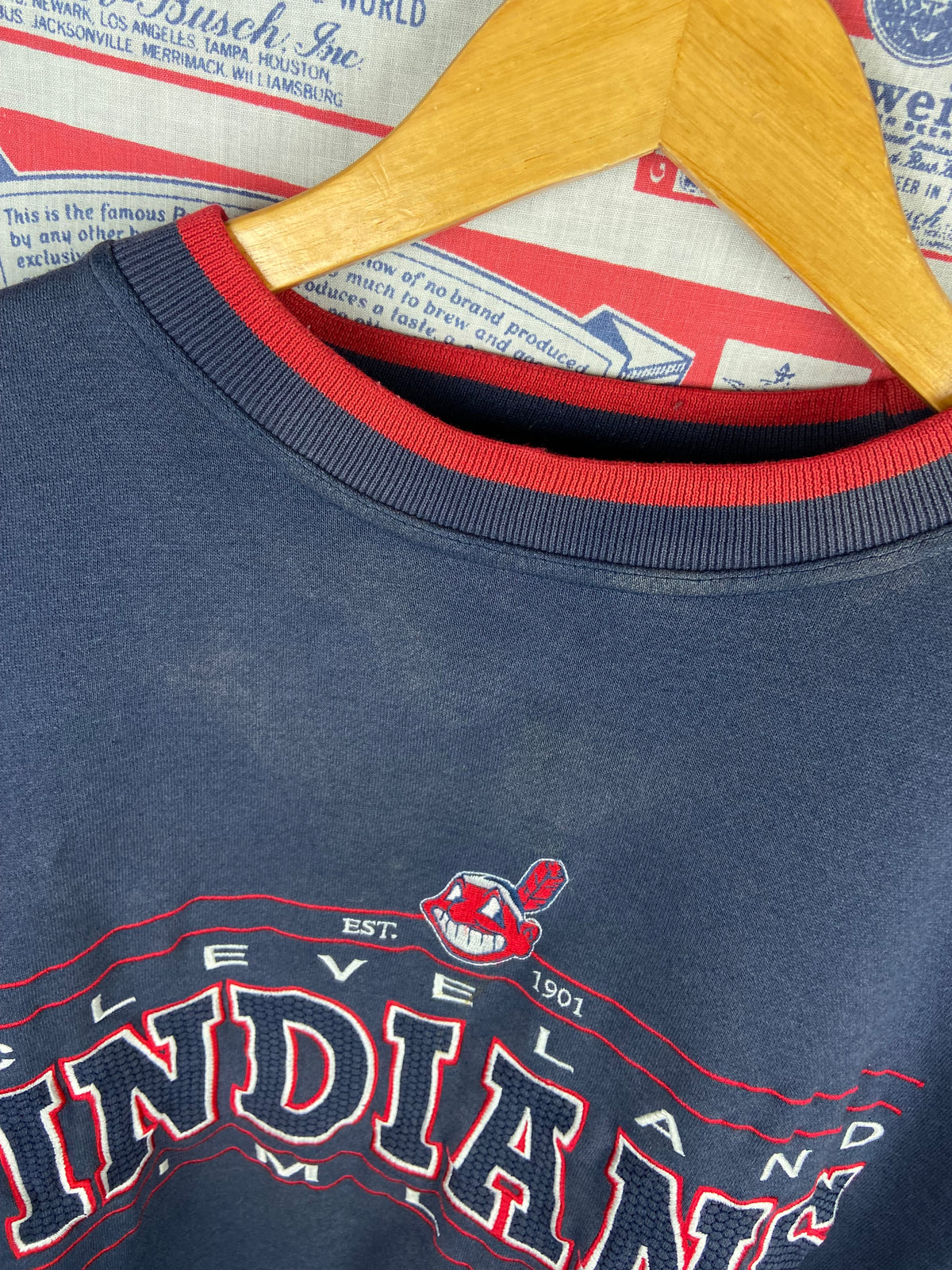 Vintage 1990s Lee Sport Cleveland Indians Embroidered Crewneck Medium(24”x26”)