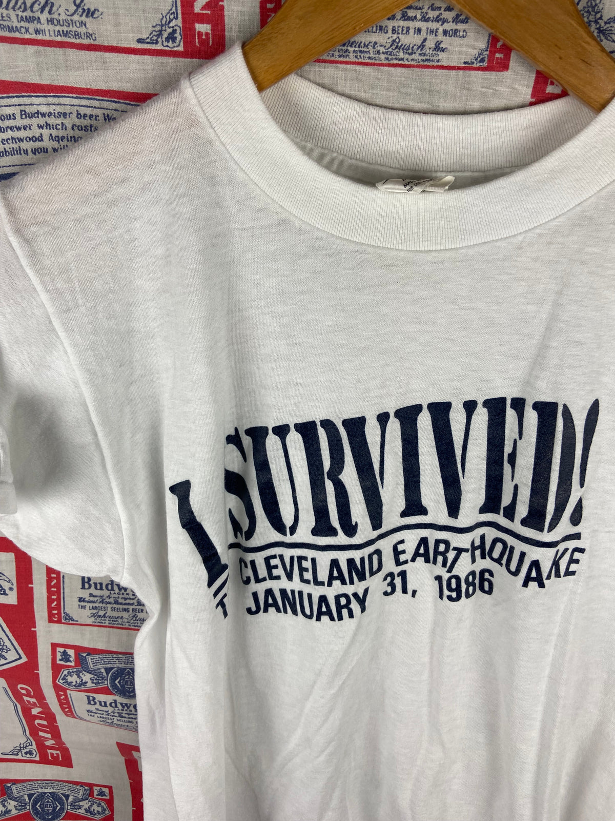 Vintage 1986 Cleveland Earthquake Shirt Small(18”x24”)