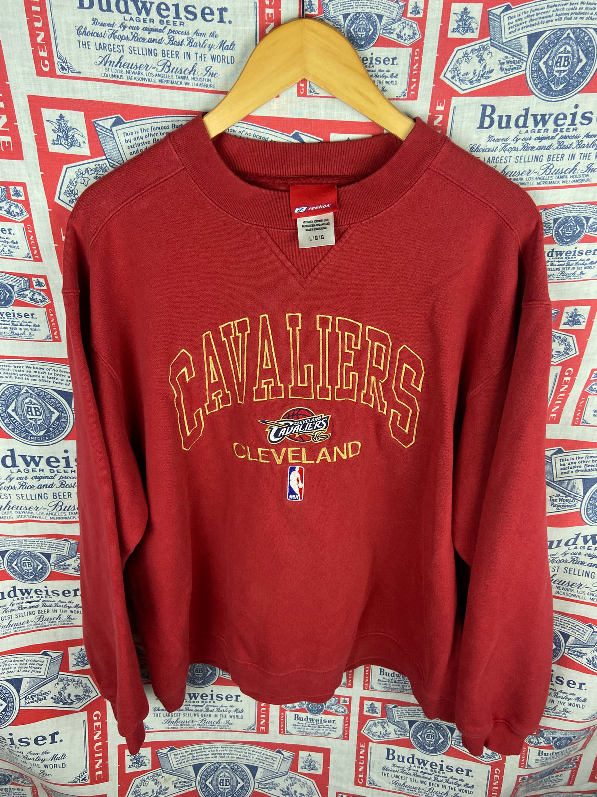 Vintage 2000s Reebok Cleveland Cavaliers Embroidered Crewneck Large(24”x27.5”)