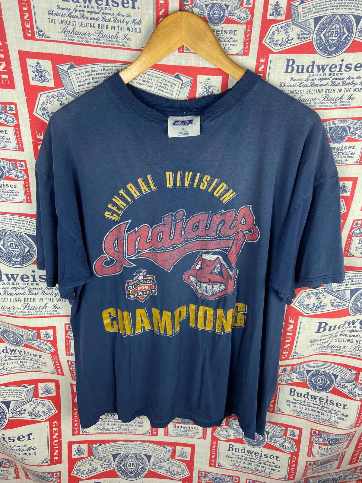 Vintage 1996 Cleveland Indians Shirt Faded XL(24”x28”)