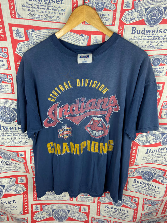 Vintage 1996 Cleveland Indians Shirt Faded XL(24”x28”)