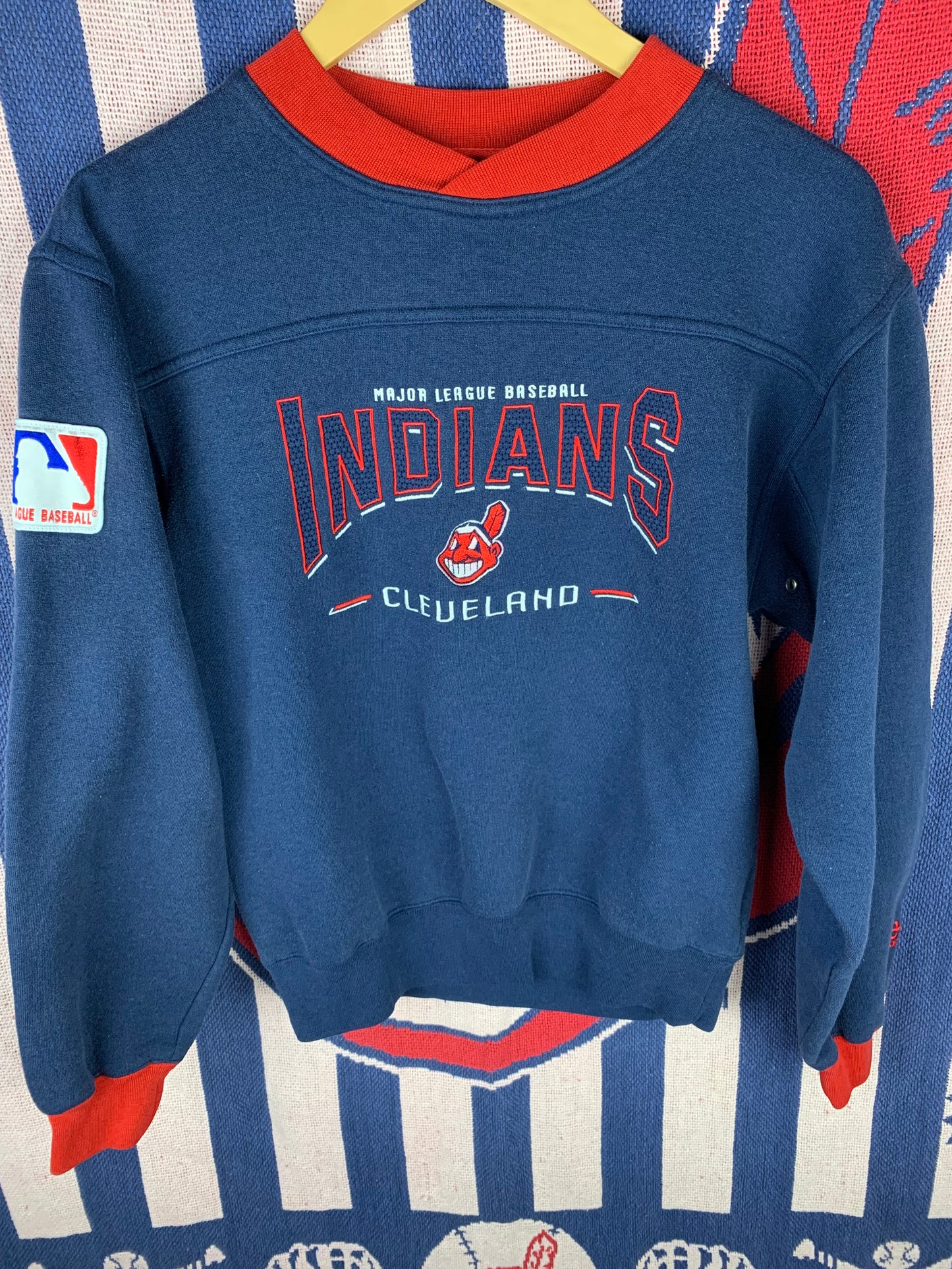Vintage Lee Sport Cleveland Indians Embroidered Crewneck(S)